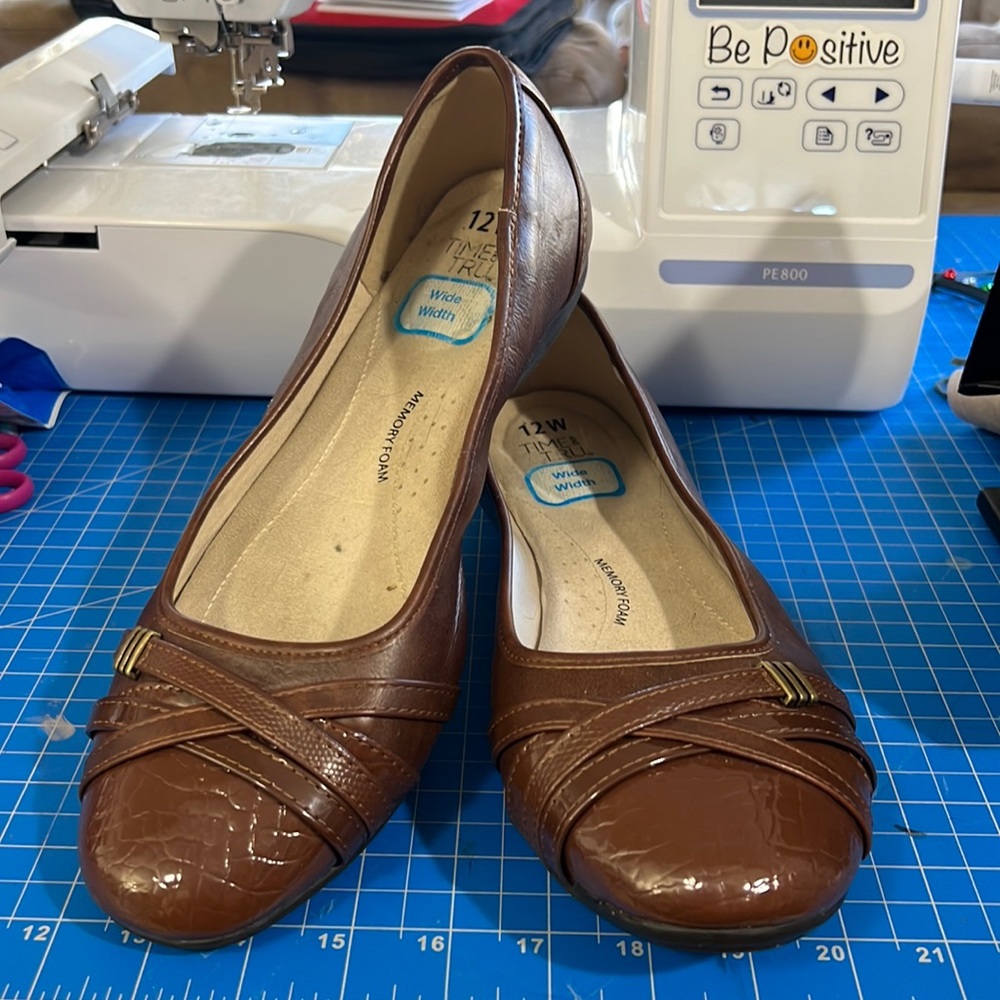 Brown Time and Tru ballet flats